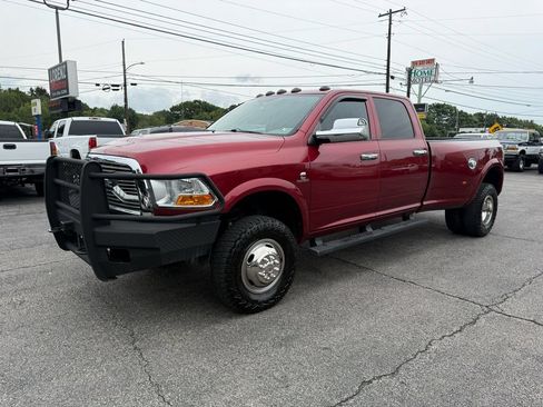 Used 2012 RAM 3500 ST w/ Chrome Appearance Group AWD/4WD image 6