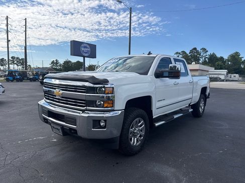 Used 2019 Chevrolet Silverado 2500 LTZ AWD/4WD image 1