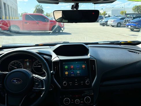 Used 2023 Subaru Forester Touring image 18