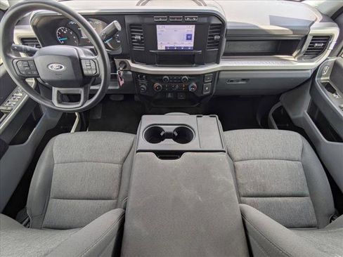 Used 2024 Ford F250 XL w/ STX Appearance Package AWD/4WD image 17