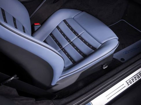 Used 2025 Ferrari Roma Spider RWD image 42