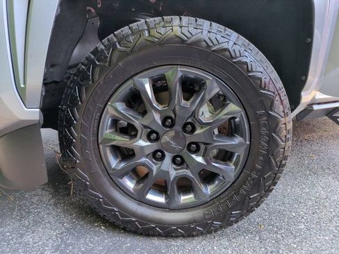 Used 2026 Toyota Tacoma SR5 RWD image 8