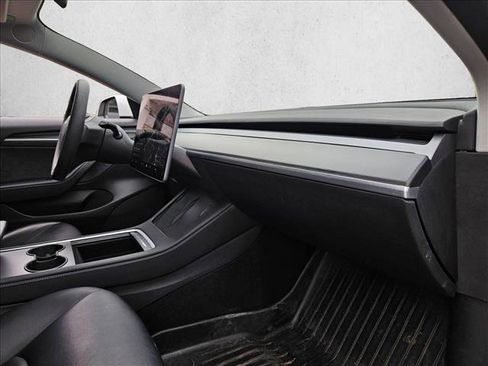 Used 2021 Tesla Model 3 Long Range image 23