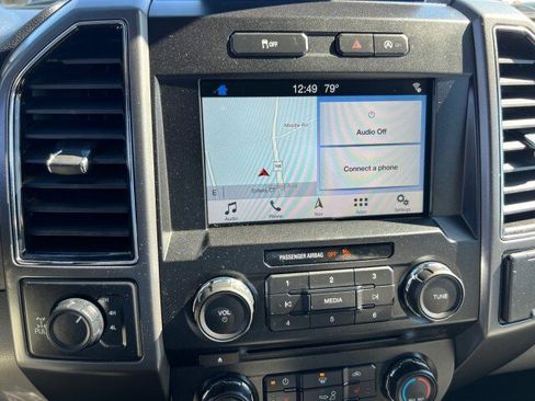 Used 2018 Ford F150 XLT w/ Equipment Group 302A Luxury image 11