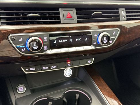 Used 2017 Audi A4 2.0T Prestige w/ Prestige Package AWD/4WD image 30