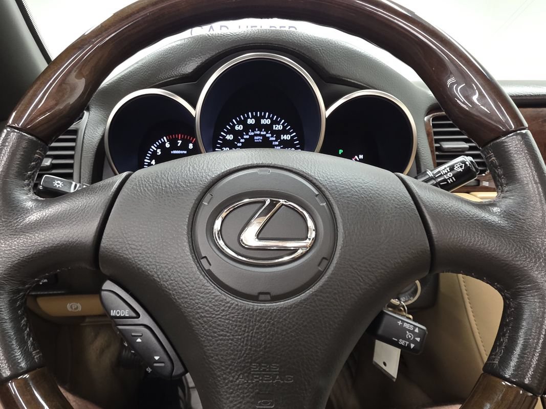 Used 2006 Lexus SC 430 Convertible RWD image 46