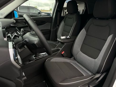 New 2026 Chevrolet TrailBlazer LT w/ Midnight Edition image 13