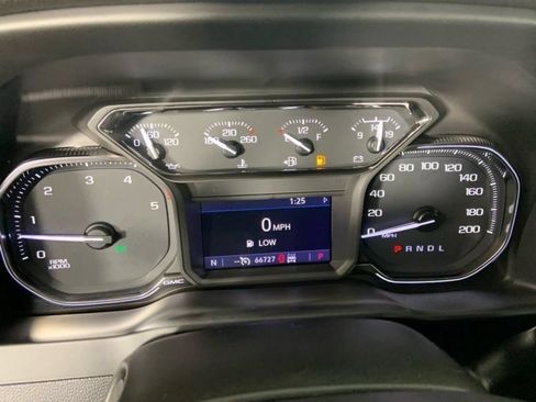 Used 2021 GMC Sierra 2500 AT4 w/ Gooseneck/5TH Wheel Package AWD/4WD image 33
