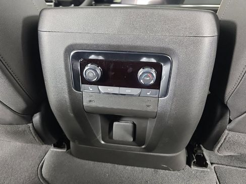 New 2025 Chevrolet Suburban Premier w/ Sun And Tow Package image 42