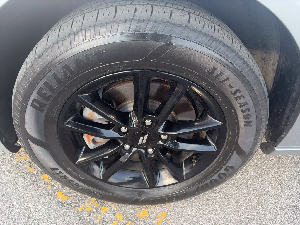 Used 2019 Dodge Grand Caravan GT w/ Safety Sphere Group FWD image 10