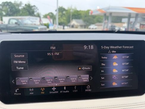 Used 2024 INFINITI QX60 Luxe FWD image 17