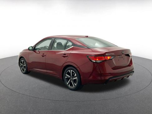 Used 2025 Nissan Sentra SV FWD image 7