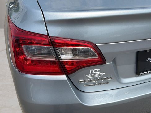 Used 2018 Subaru Legacy 2.5i AWD/4WD image 31