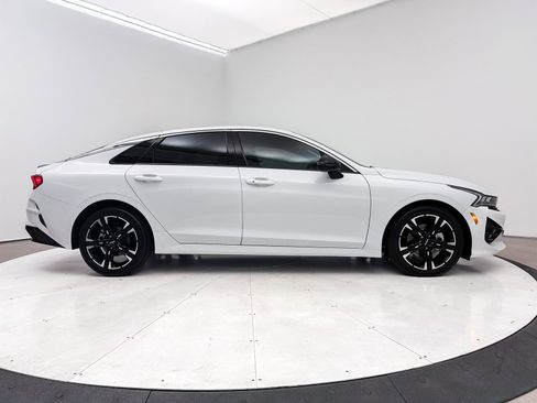 Used 2024 Kia K5 GT-Line image 35
