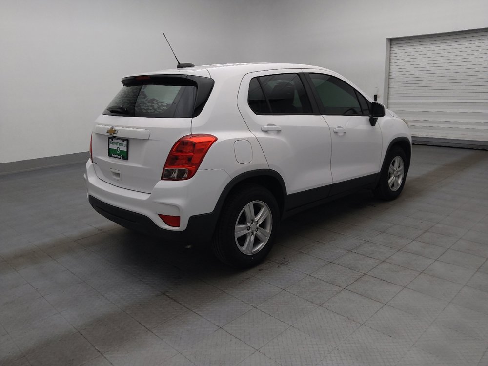 Used 2020 Chevrolet Trax LS FWD image 10