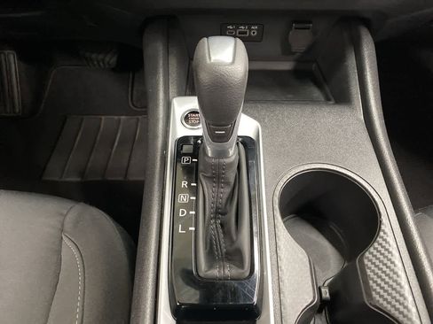 Used 2025 Nissan Altima 2.5 SV image 27