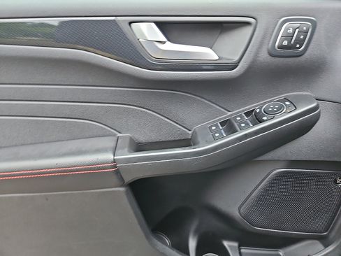 Used 2023 Ford Escape ST-Line Select w/ Tech Pack #2 AWD/4WD image 12