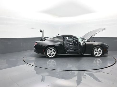 New 2026 Ford Mustang Coupe image 27