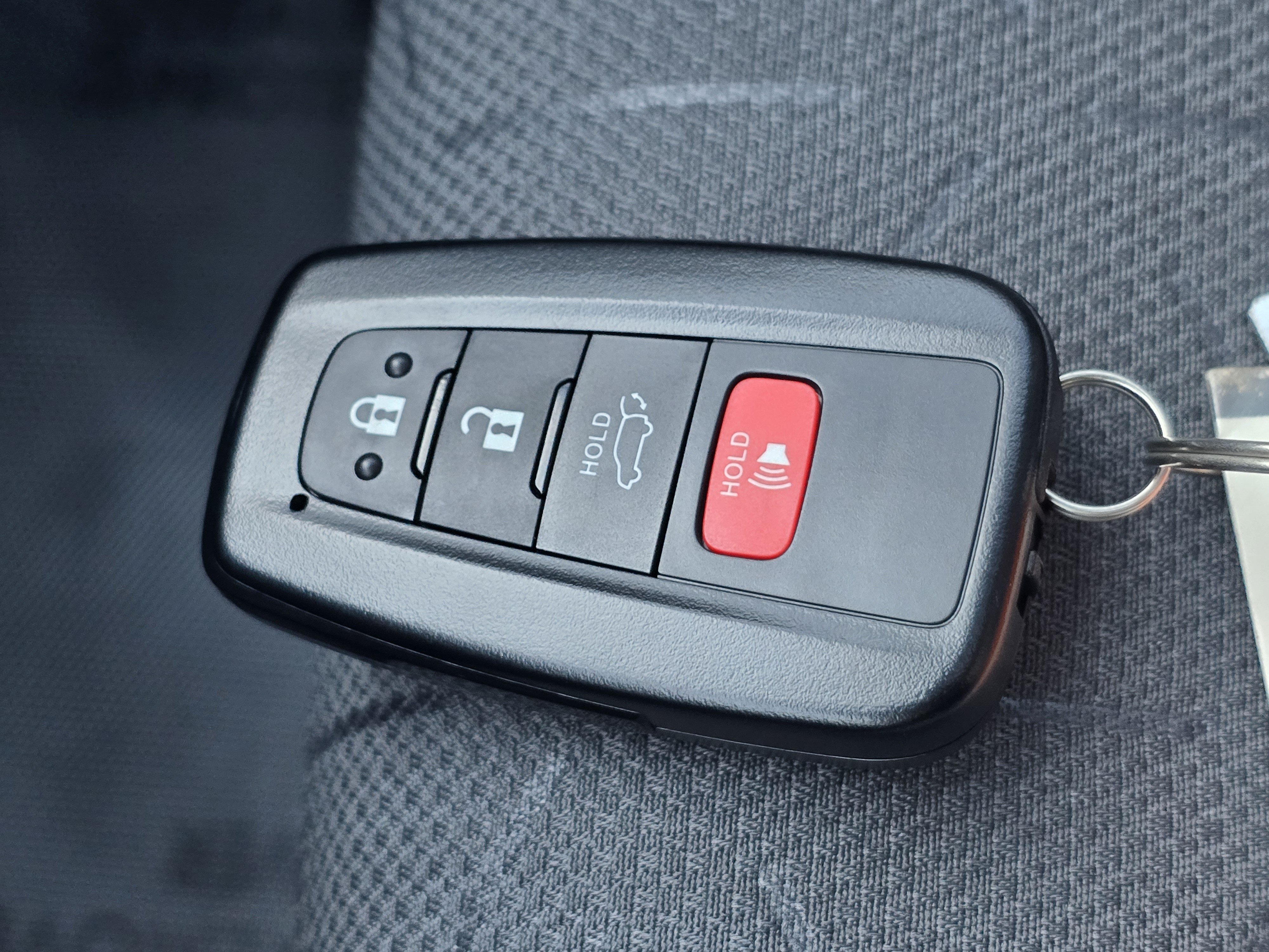 Used 2022 Toyota RAV4 XLE w/ Convenience Package AWD/4WD image 35