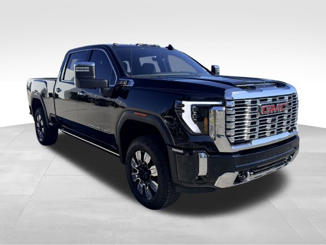 Used 2025 GMC Sierra 2500 Denali w/ Denali Reserve Package AWD/4WD image 3