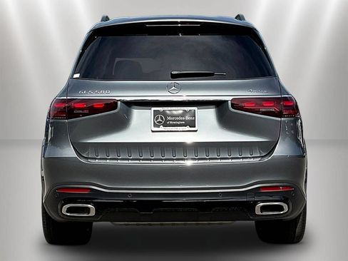 Certified 2025 Mercedes-Benz GLS 580 4MATIC image 6