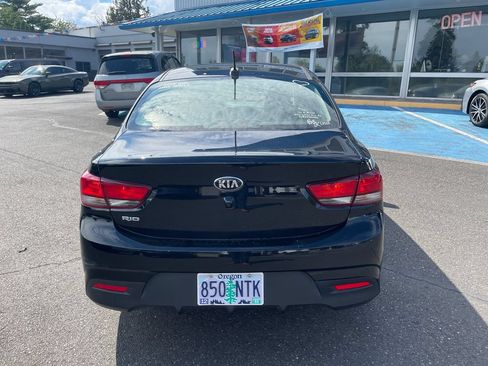 Used 2020 Kia Rio LX FWD image 3