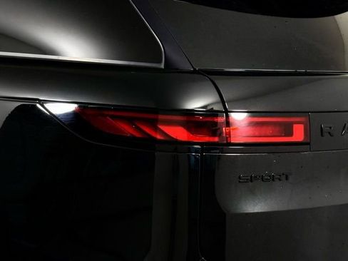 Used 2023 Land Rover Range Rover Sport SE Dynamic image 14