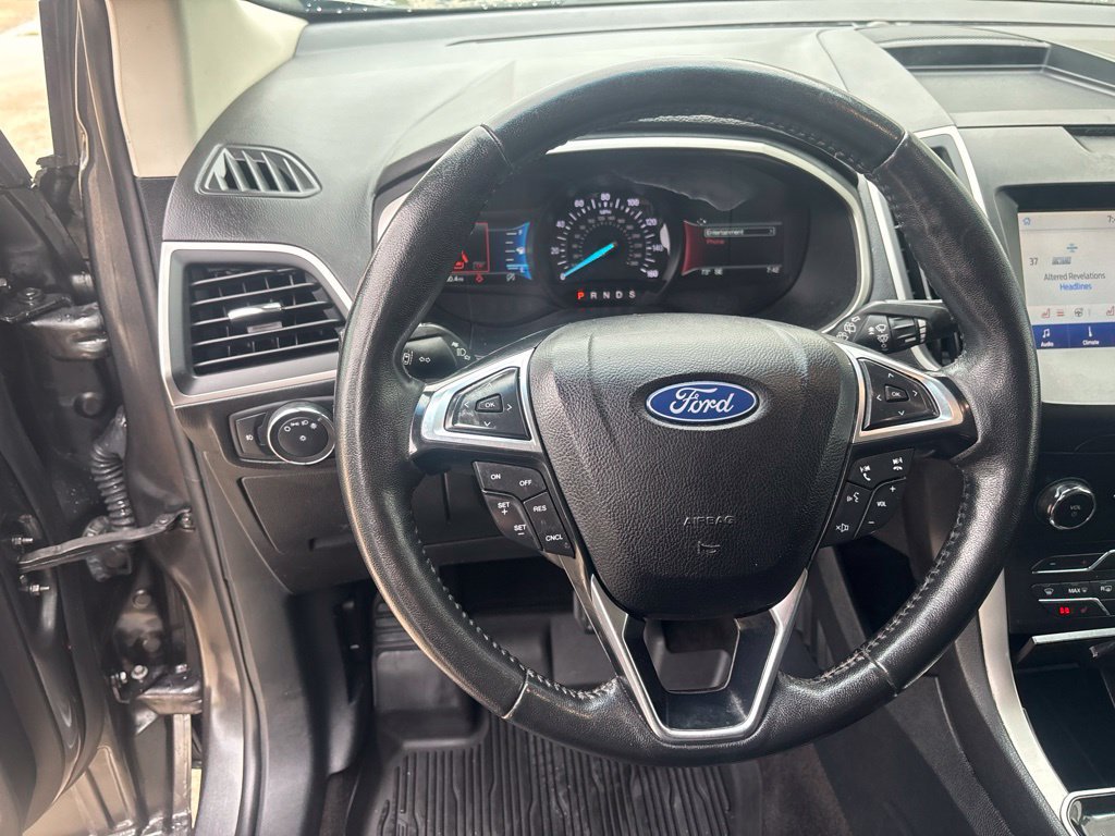 Used 2020 Ford Edge SEL w/ Convenience Package AWD/4WD image 12