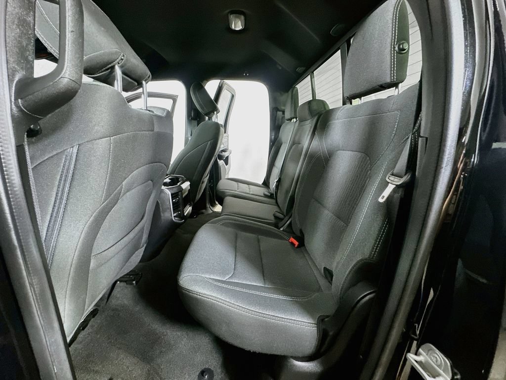 Used 2022 RAM 1500 Big Horn AWD/4WD image 16