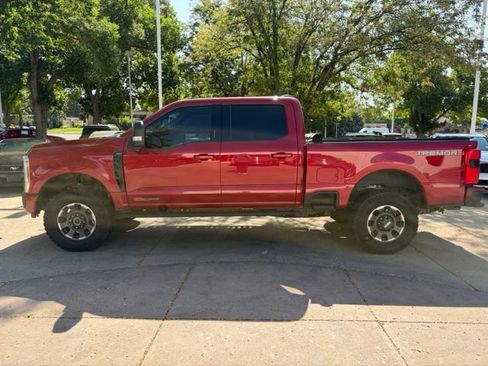 Used 2024 Ford F350 Lariat w/ Lariat Ultimate Package AWD/4WD image 2