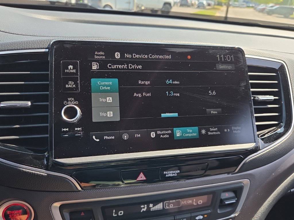 Used 2025 Honda Ridgeline Sport image 40