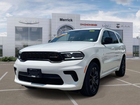 Used 2026 Dodge Durango GT w/ Blacktop Package AWD/4WD image 4