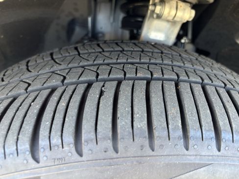 Certified 2025 BMW X5 M60i image 12