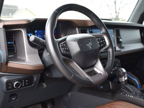 Used 2023 Ford Bronco Outer Banks w/ Sasquatch Package image 10