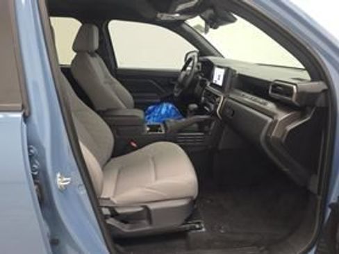 Used 2026 Toyota Tacoma SR5 RWD image 8