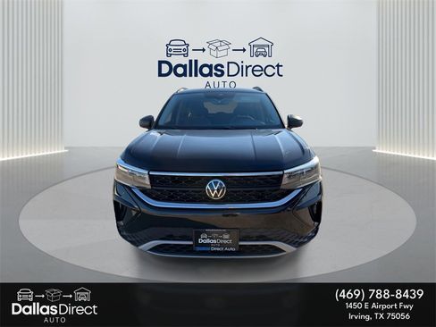 Used 2024 Volkswagen Taos S w/ MDO Package image 3