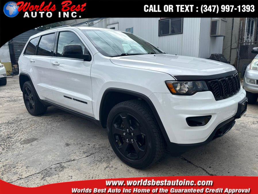 Used 2019 Jeep Grand Cherokee Laredo AWD/4WD image 1