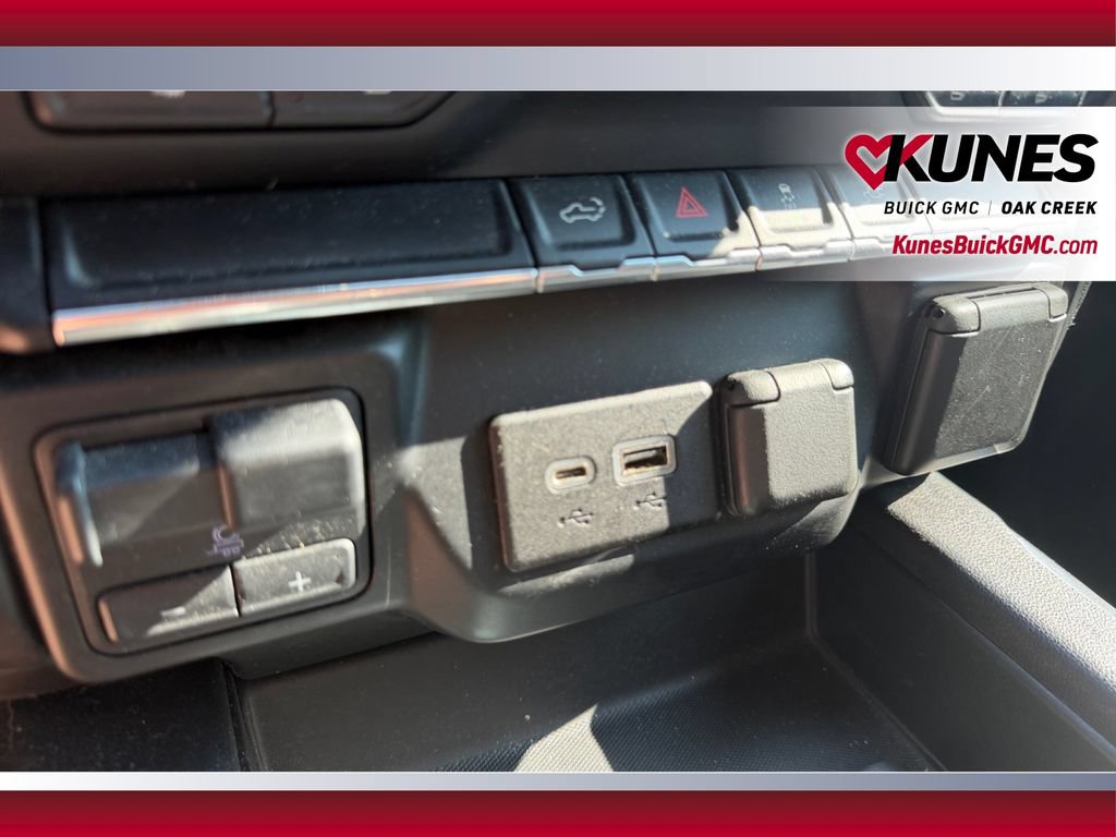 Used 2022 GMC Sierra 1500 Elevation w/ Preferred Package AWD/4WD image 32