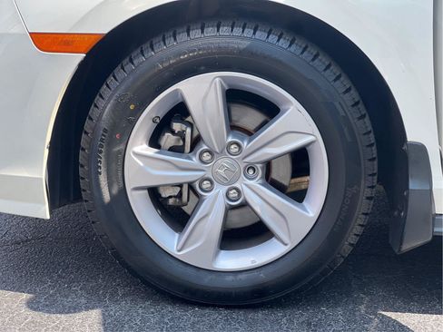 Used 2019 Honda Odyssey EX-L image 29