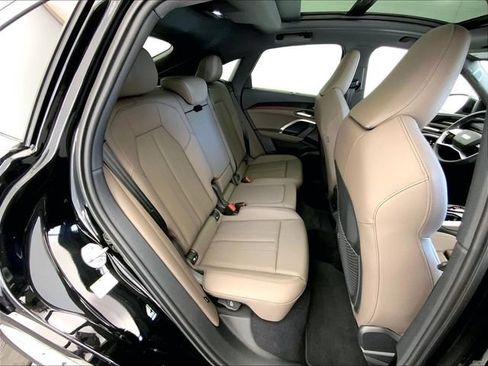 New 2025 Audi Q5 Premium Plus AWD/4WD image 11