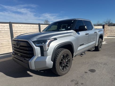 Used 2023 Toyota Tundra SR5 image 6