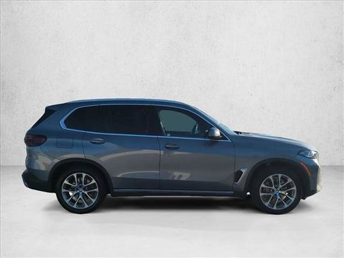 Used 2025 BMW X5 sDrive40i w/ Premium Package RWD image 4