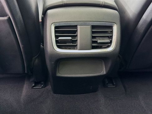 Used 2021 Acura RDX SH-AWD image 26