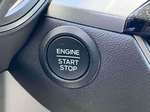 Certified 2023 Ford Escape Active AWD/4WD image 37
