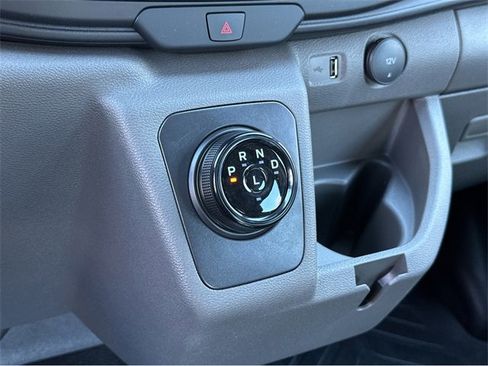 Used 2024 Ford E-Transit 148 High Roof image 30