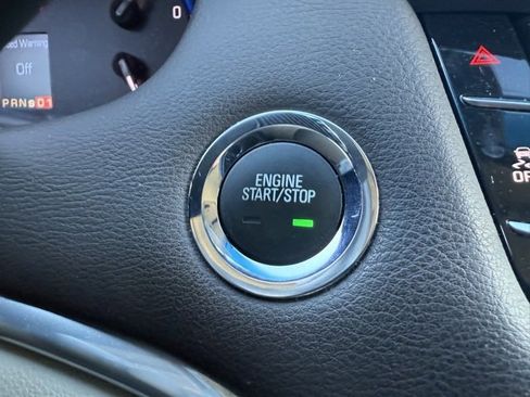 Used 2014 Cadillac XTS Luxury image 31