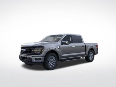 New 2025 Ford F150 XLT w/ Equipment Group 302A MID