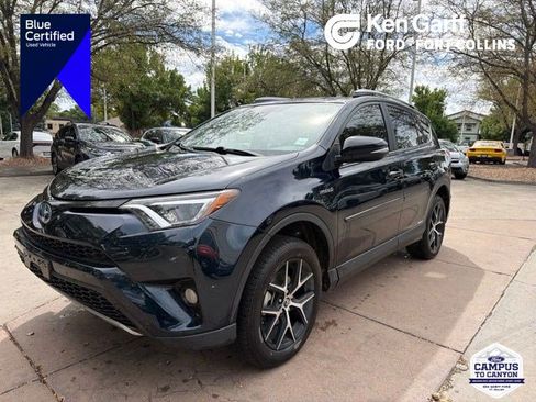 Used 2017 Toyota RAV4 SE AWD/4WD image 1