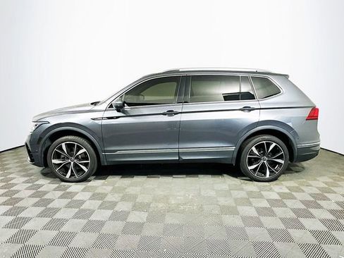 Used 2022 Volkswagen Tiguan SEL R-Line image 5