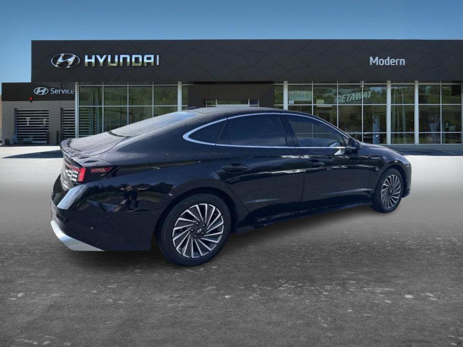 Certified 2025 Hyundai Sonata SEL FWD image 6